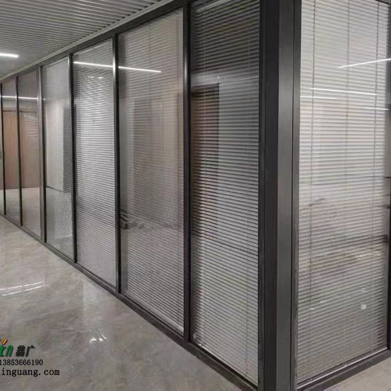 山东鑫广办公隔断百叶玻璃定制 办公办公隔断百叶玻璃