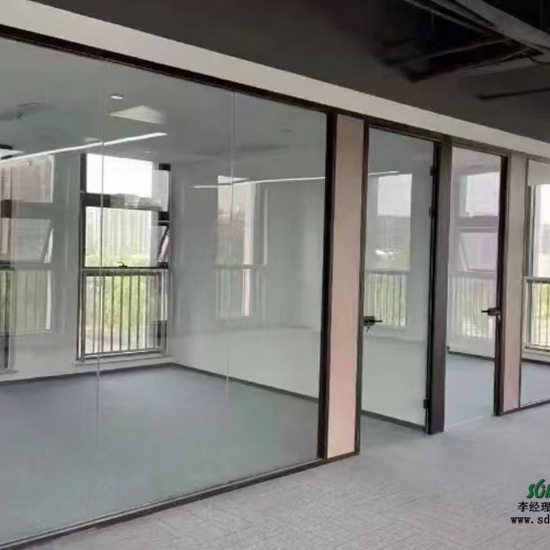 山东鑫广防火玻璃隔断厂家 办公室隔断 酒店隔断工程